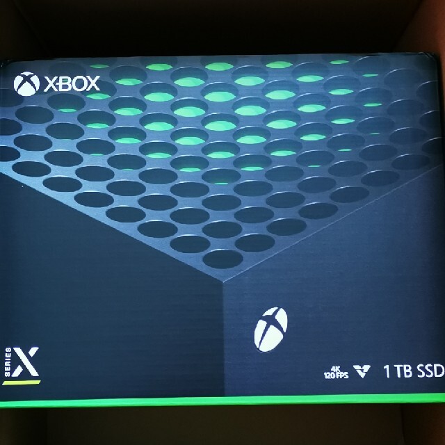 Xbox(エックスボックス)の即日発送 新品未開封 Xbox Series X エックスボックス エンタメ/ホビーのゲームソフト/ゲーム機本体(家庭用ゲーム機本体)の商品写真