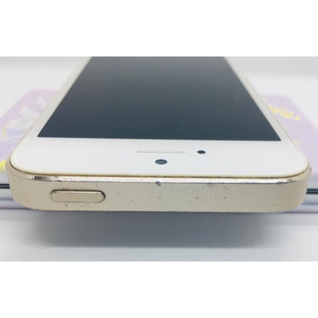 Apple(アップル)の【動作問題なし】iphone5s Gold 32GB au スマホ/家電/カメラのスマートフォン/携帯電話(スマートフォン本体)の商品写真