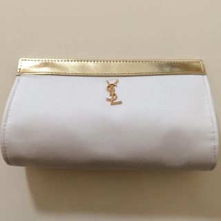 イヴサンローランボーテ(Yves Saint Laurent Beaute)のYSL♡ノベルティーポーチ♡ホワイト(ポーチ)