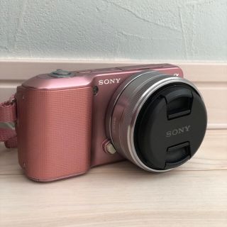 ソニー(SONY)のSONY αNEX-3 ピンク(ミラーレス一眼)