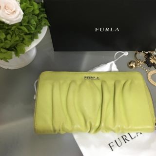 フルラ(Furla)のフルラ 鮮やかカラードレープな長財布格安(財布)