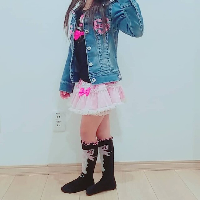 EARTHMAGIC(アースマジック)の☆様専用❤️ キッズ/ベビー/マタニティのキッズ服女の子用(90cm~)(スカート)の商品写真