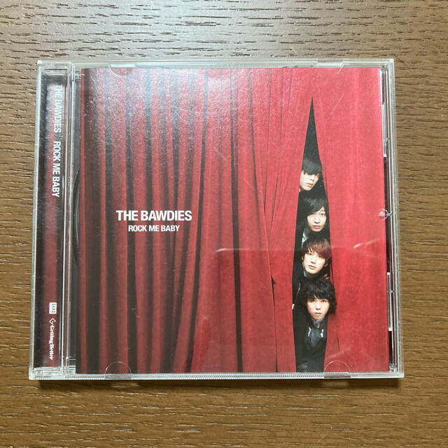 KARA　THE BAWDIES　CD2枚セット エンタメ/ホビーのCD(ポップス/ロック(邦楽))の商品写真