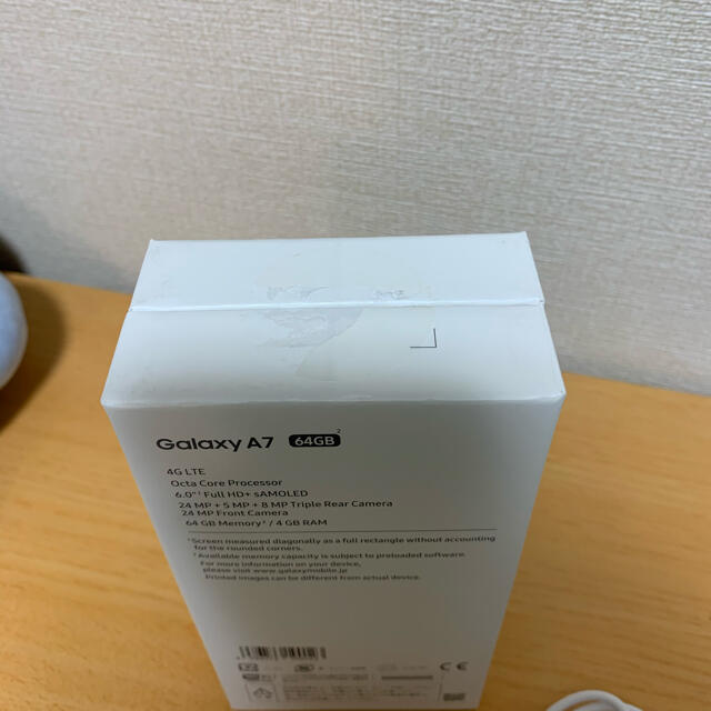 Galaxy(ギャラクシー)のGalaxy A7 Gold 64GB Simフリー スマホ/家電/カメラのスマートフォン/携帯電話(スマートフォン本体)の商品写真