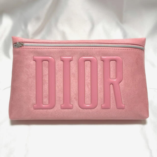 Dior(ディオール)のDior ノベルティ ポーチ ピンク 2021 エンタメ/ホビーのコレクション(ノベルティグッズ)の商品写真