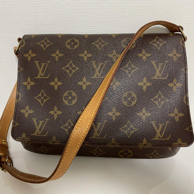 あっちゃん様専用　LOUIS VUITTON ルイヴィトン　ミュゼットタンゴのサムネイル