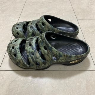 キーン(KEEN)のKEEN ヨギアーツ サンダル　size  25cm(サンダル)