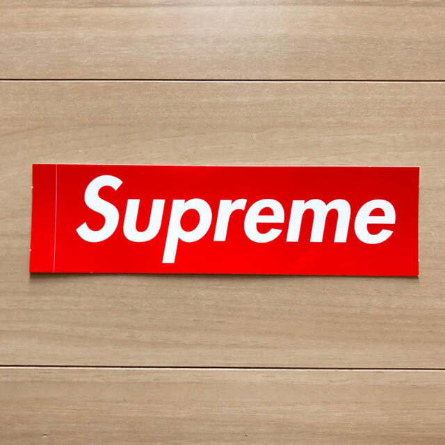 Supreme(シュプリーム)のシュプリーム　ボックスロゴ　ステッカー メンズのファッション小物(その他)の商品写真