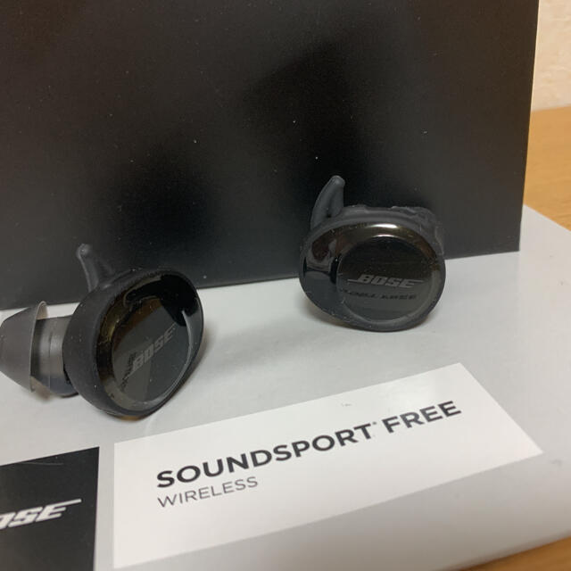 BOSE SOUNDSPORTFREE（付属品全てあり）