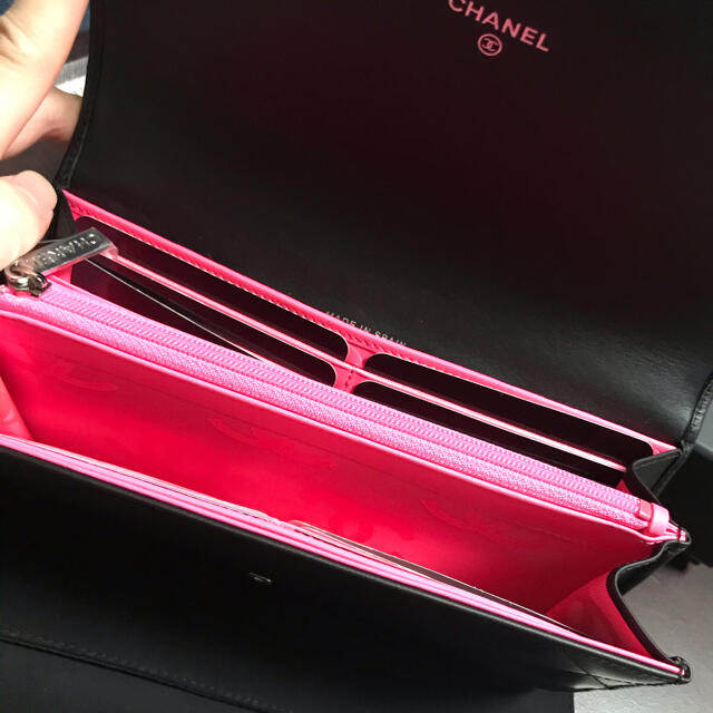 CHANEL(シャネル)のシャネル　長財布　カンボンライン　ブラック レディースのファッション小物(財布)の商品写真