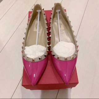 VALENTINO - valentino レディース ロックスタッズ パテント