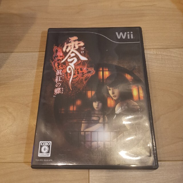 零~眞紅の蝶~ Wii エンタメ/ホビーのゲームソフト/ゲーム機本体(家庭用ゲームソフト)の商品写真
