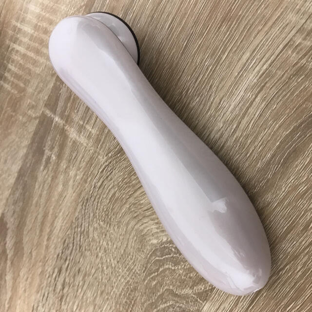 美顔器　 スマホ/家電/カメラの美容/健康(フェイスケア/美顔器)の商品写真