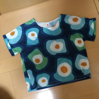 メルロー(merlot)のメルロー、目玉焼きトップス(Tシャツ(半袖/袖なし))