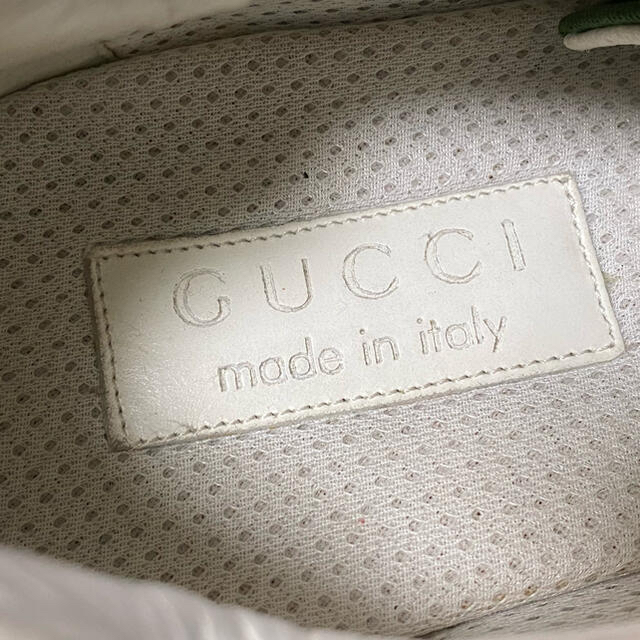 Gucci(グッチ)のGUCCI スニーカー　靴　緑GGキャンパス メンズの靴/シューズ(スニーカー)の商品写真