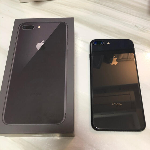 美品⭐︎ iPhone8Plus 64GB SIMフリー