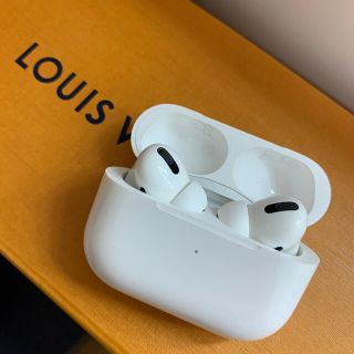 アップル(Apple)のAirPods pro(ヘッドフォン/イヤフォン)