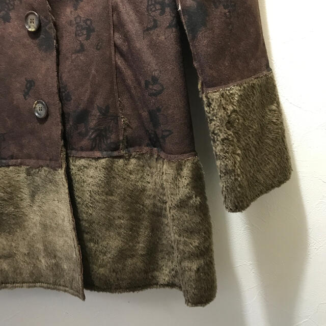 フェイクファー テーラード ハーフコート 茶色 花柄 チェスターコート 未使用 メンズのジャケット/アウター(チェスターコート)の商品写真