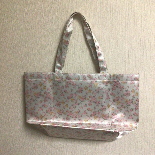 CECIL McBEE(セシルマクビー)の🌺お値下げ🌸🎀CECIL、M cBEE…新古品…トートバック🌸🎀 レディースのバッグ(トートバッグ)の商品写真