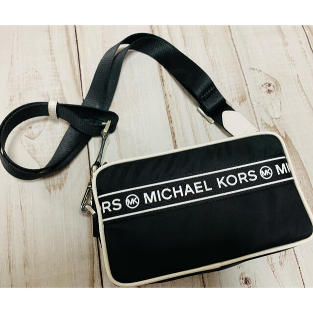 Michael Kors(マイケルコース)のマイケルコース　ショルダーバッグ レディースのバッグ(ショルダーバッグ)の商品写真