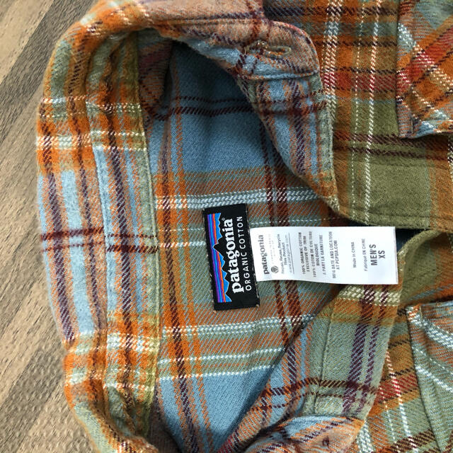 patagonia(パタゴニア)のパタゴニア　チェック　シャツ メンズのトップス(シャツ)の商品写真