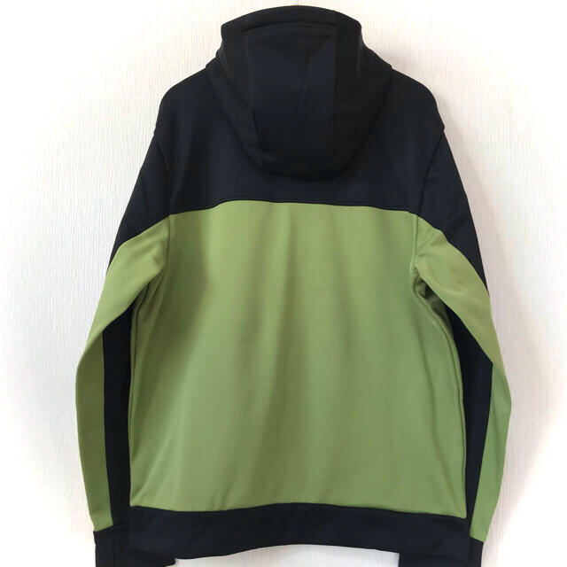 THE NORTH FACE(ザノースフェイス)の2XL相当 新品 ノースフェイス サージェントブロック ジップパーカー 黒 緑 メンズのトップス(パーカー)の商品写真