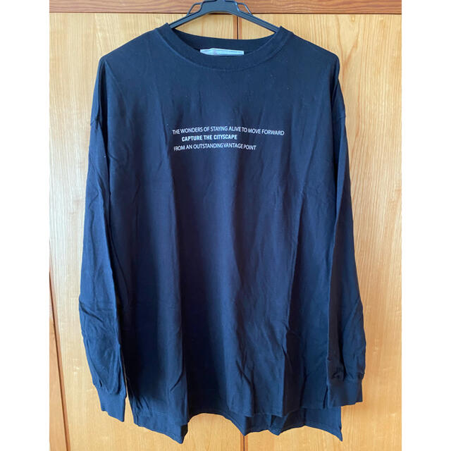 PAGEBOY(ページボーイ)のページボーイ　ロゴロングTシャツ　ブラック レディースのトップス(Tシャツ(長袖/七分))の商品写真