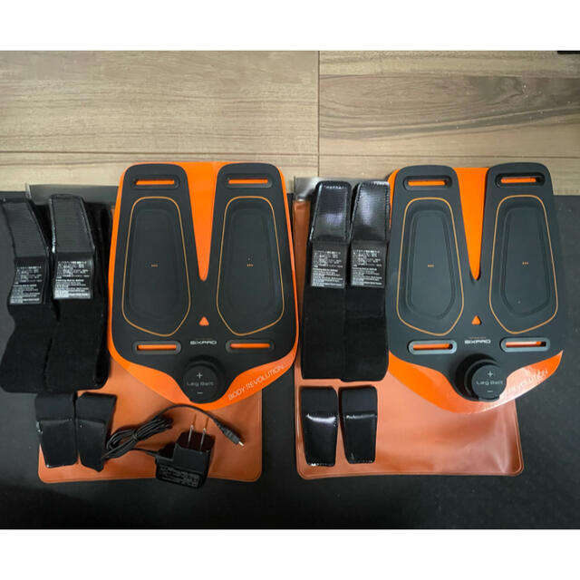 SIXPAD(シックスパッド)のSIXPAD Leg Belt ×2 スポーツ/アウトドアのトレーニング/エクササイズ(トレーニング用品)の商品写真