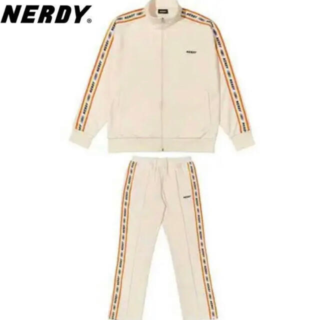 【新品】韓国 NERDY 白 ノルディー 上下セット