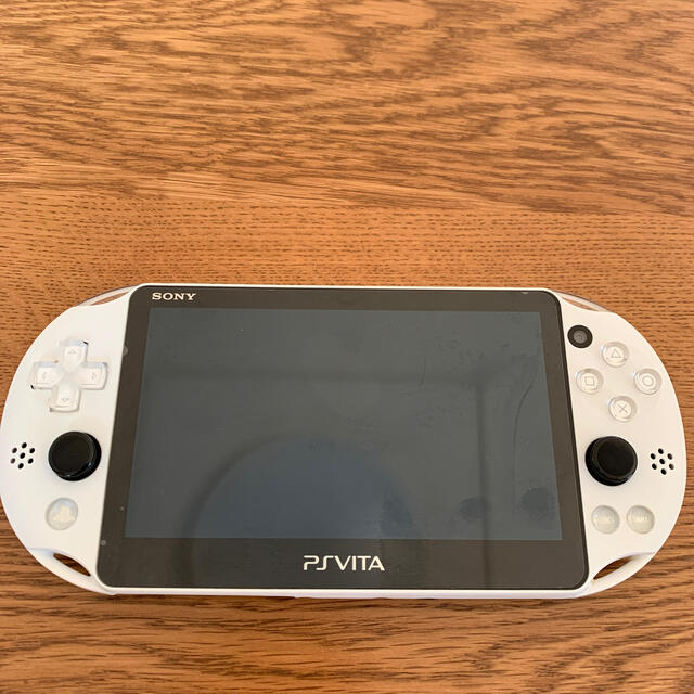 人気ある 【ジャンク】PS Vita PCH2000 携帯用ゲーム機本体