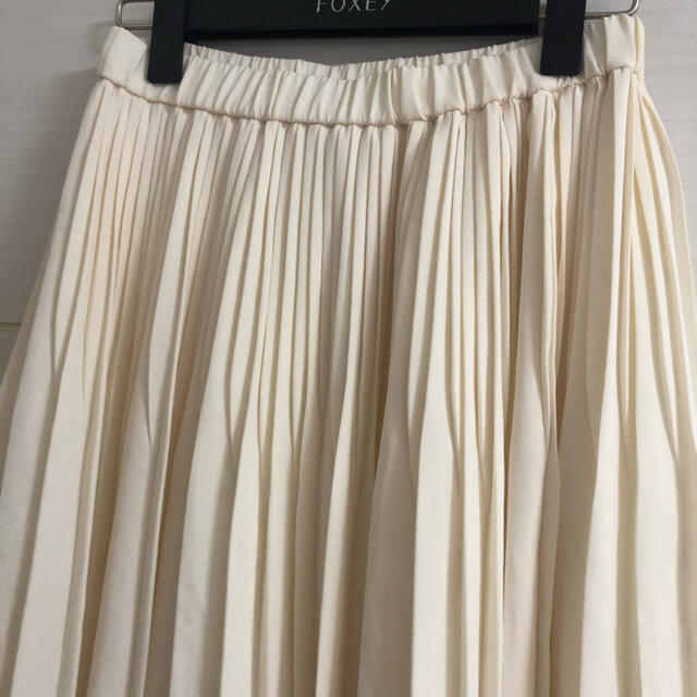 ANAYI(アナイ)のアナイ プリーツスカート ANAYI 36サイズ レディースのスカート(ひざ丈スカート)の商品写真