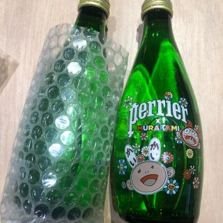 ペリエ　村上隆　デザインボトル　Perrier 2本セット(ミネラルウォーター)