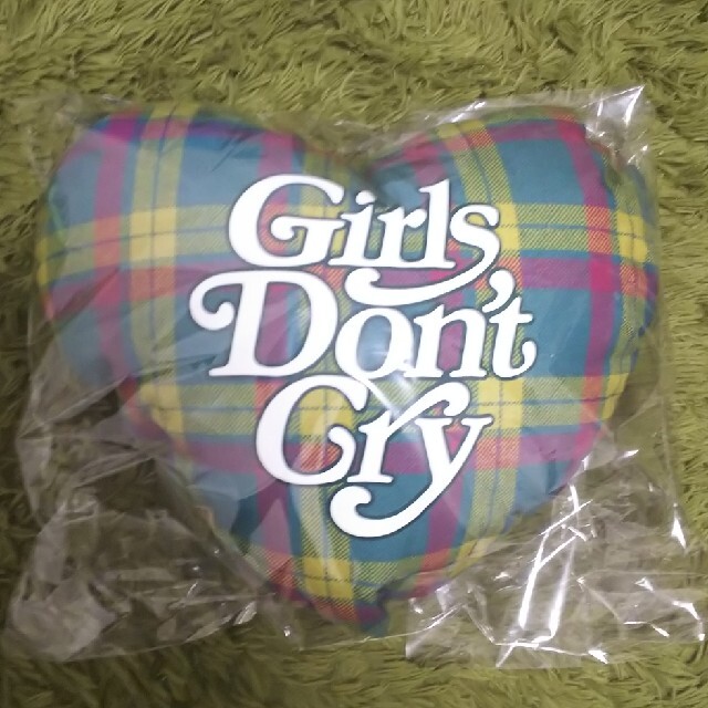 Girls Don’t Cry × 伊勢丹  verdy ピロー クッション