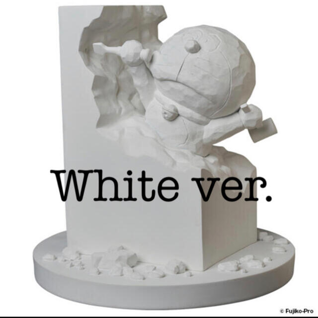 MEDICOM TOY(メディコムトイ)の彫刻家ドラえもん White Ver. エンタメ/ホビーのおもちゃ/ぬいぐるみ(キャラクターグッズ)の商品写真