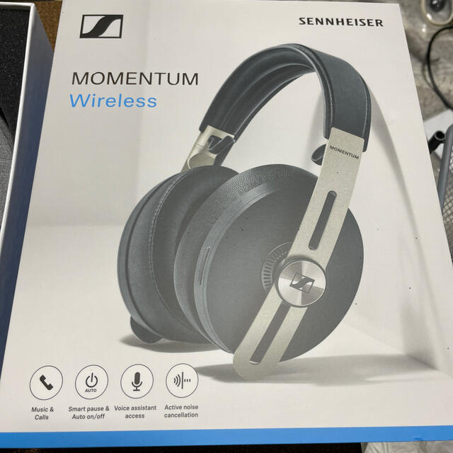 SENNHEISER(ゼンハイザー)のSennheiser MOMENTUM Wireless M3AEBTXL スマホ/家電/カメラのオーディオ機器(ヘッドフォン/イヤフォン)の商品写真