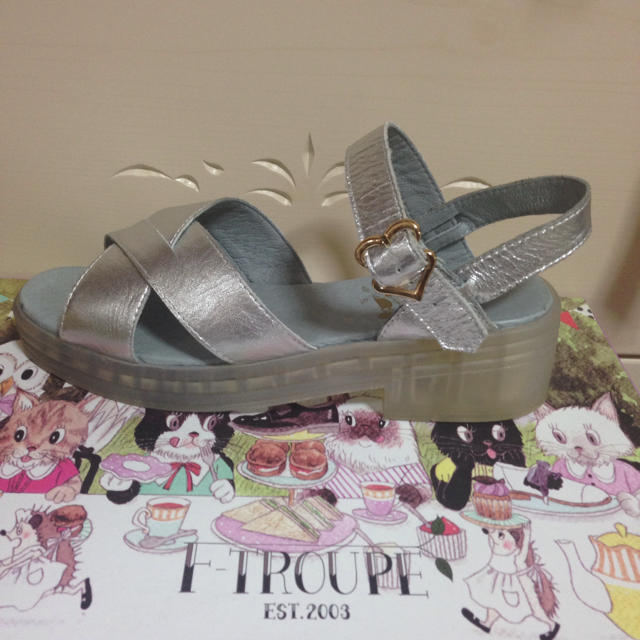 H.P.FRANCE(アッシュペーフランス)のlamp harajukuサンダル レディースの靴/シューズ(サンダル)の商品写真