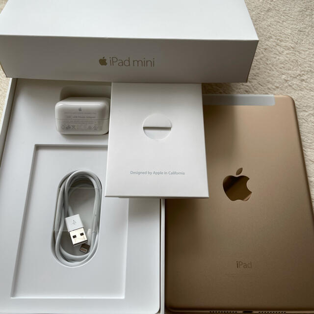美品】iPad mini4 32GB WiFi +Cellular 付属品完備-