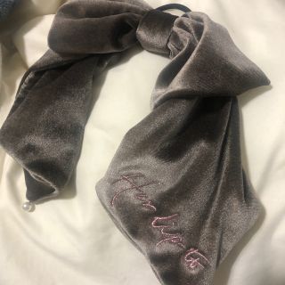 フレイアイディー(FRAY I.D)のHer lip to【完売品】Velvet Bow Scrunchieヘアリボン(その他)