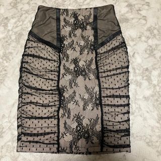 ビーシービージーマックスアズリア(BCBGMAXAZRIA)のレースレザースカート　Mサイズ(ひざ丈スカート)