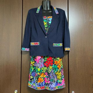 レオナール(LEONARD)の【良品】LEONARD ジャケット ワンピース アンサンブル 花柄 9AR(ひざ丈ワンピース)