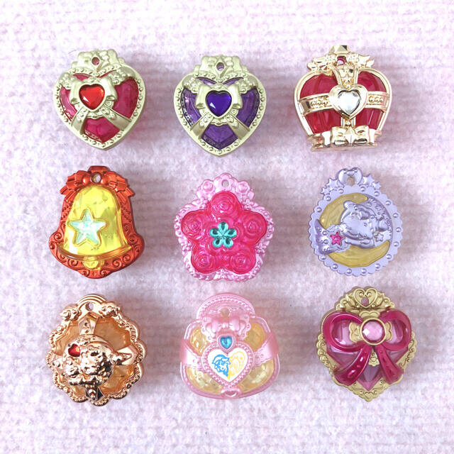 BANDAI(バンダイ)のハグっとプリキュア プリハート ミライクリスタル エンタメ/ホビーのおもちゃ/ぬいぐるみ(キャラクターグッズ)の商品写真