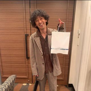 ヒザデルパンツの通販 2,000点以上 | ヒザデルパンツを買うならラクマ
