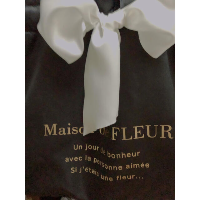 Maison de FLEUR(メゾンドフルール)のメゾンドフルール リボントートバッグ黒　白リボン レディースのバッグ(トートバッグ)の商品写真