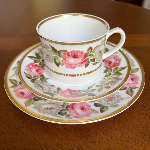 Royal Worcester(ロイヤルウースター)の【レア美品】ロイヤルウースター★ロイヤルガーデン★トリオ　1セット インテリア/住まい/日用品のキッチン/食器(食器)の商品写真