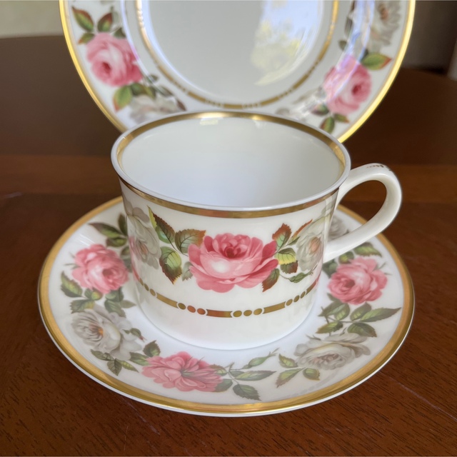 Royal Worcester(ロイヤルウースター)の【レア美品】ロイヤルウースター★ロイヤルガーデン★トリオ　1セット インテリア/住まい/日用品のキッチン/食器(食器)の商品写真