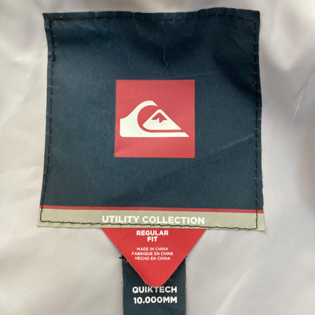 QUIKSILVER(クイックシルバー)のクイックシルバー　スノーボード　ウェアー　上 スポーツ/アウトドアのスキー(ウエア)の商品写真