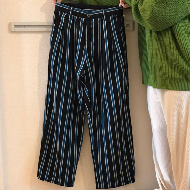 超美品！！shareef STRIPE WIDE PANTS 商品の状態 パンツ 安心の正規