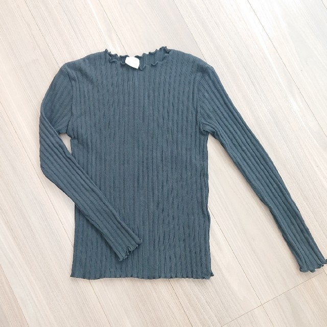 ZARA KIDS(ザラキッズ)のZARA リブトップス グレー 150cm キッズ/ベビー/マタニティのキッズ服女の子用(90cm~)(Tシャツ/カットソー)の商品写真