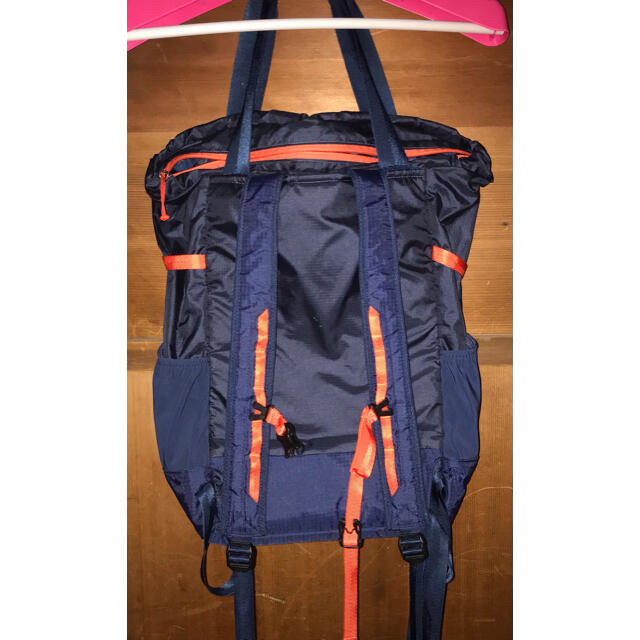 patagonia(パタゴニア)のパタゴニア　patagonia バッグ ライトウェイト・トラベル・トート 22L スポーツ/アウトドアのアウトドア(登山用品)の商品写真