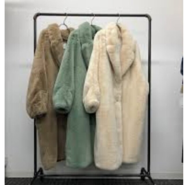 【selfishmama様 専用】　THINK FUR　Eco Fur Coat レディースのジャケット/アウター(毛皮/ファーコート)の商品写真